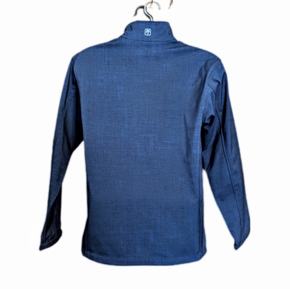 Free Tech jacket - Picture 2 of 3